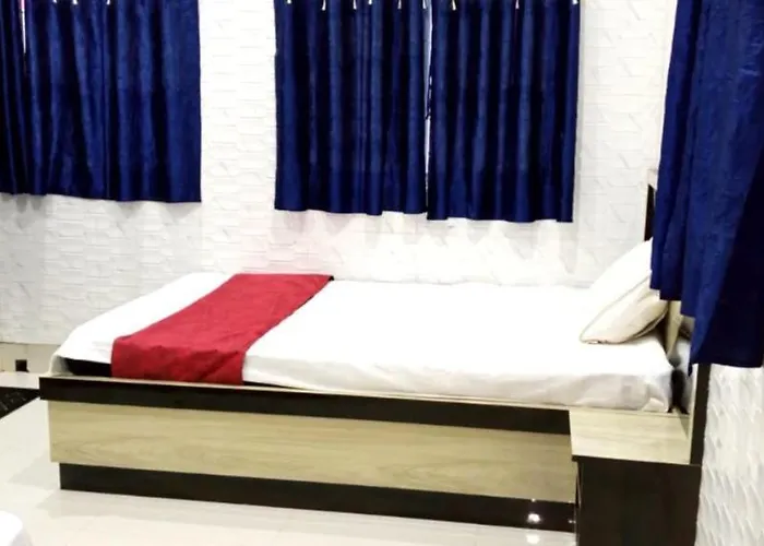 Hotel Swastik "Free Pick Up From Station & Airport"